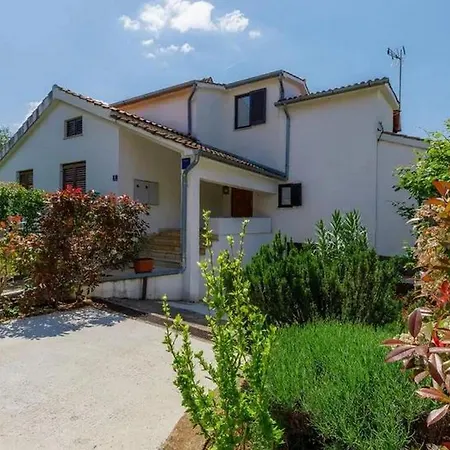 House With A Swimming Pool - 23000 * Пореч