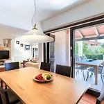 Сasa de vacaciones House With A Swimming Pool - 23000 Poreč