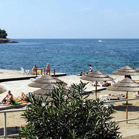 House With A Swimming Pool - 23000 Holiday home