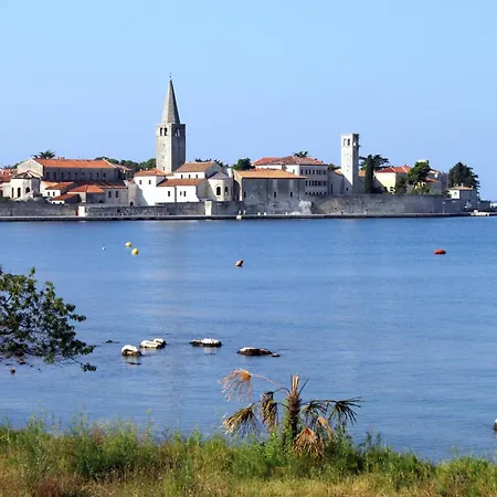 House With A Swimming Pool - 23000 *