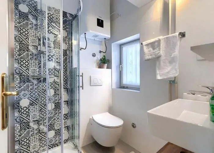 House With A Swimming Pool - 23000 Feriehus