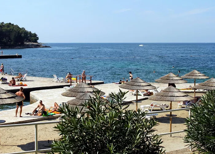 House With A Swimming Pool - 23000 Feriehus